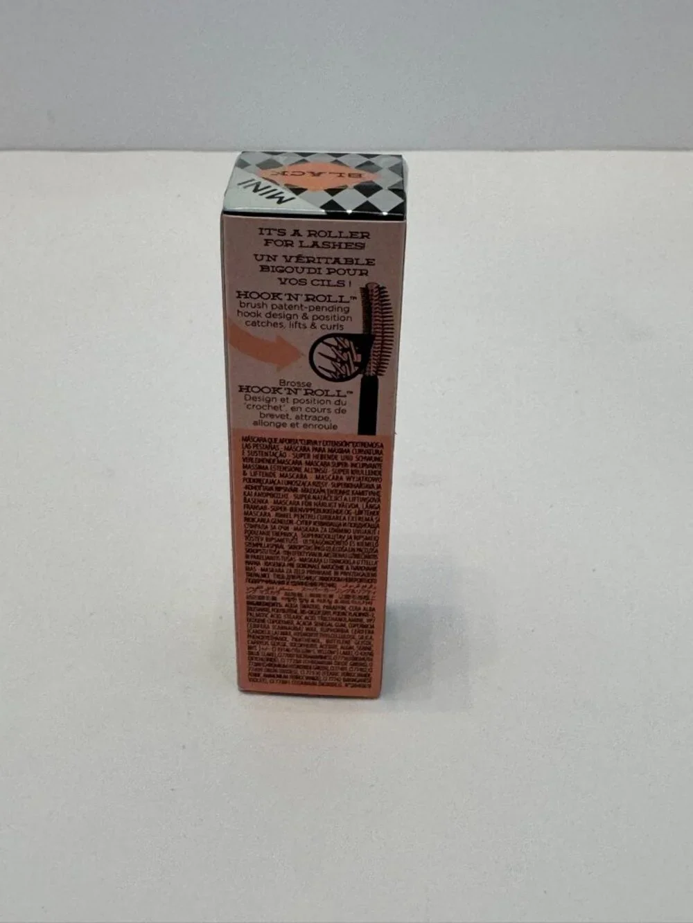 Benefit cosmetics roller